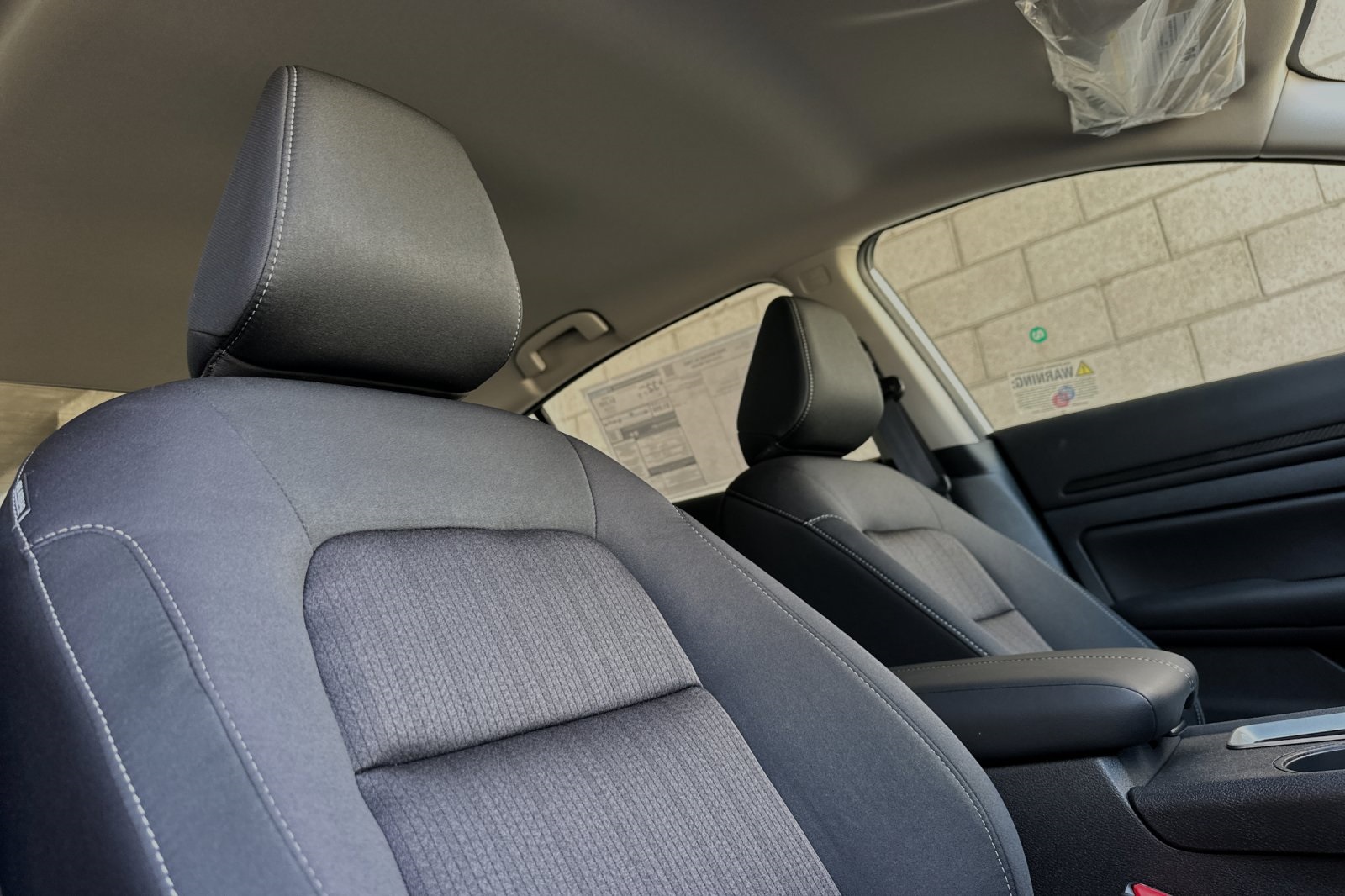 2025 Nissan Altima S Image 8 of 21