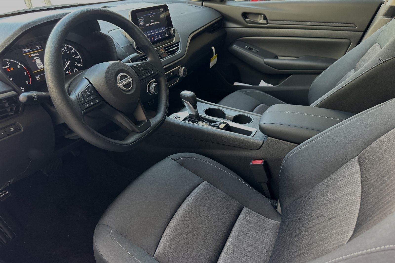 2025 Nissan Altima S Image 20 of 21