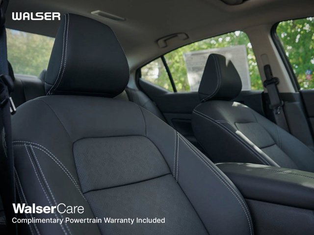 2025 Nissan Altima SL Image 7 of 24