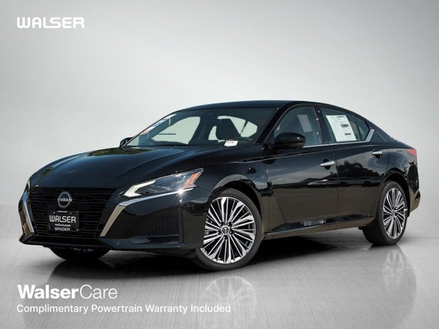2025 Nissan Altima SL Image 1 of 24