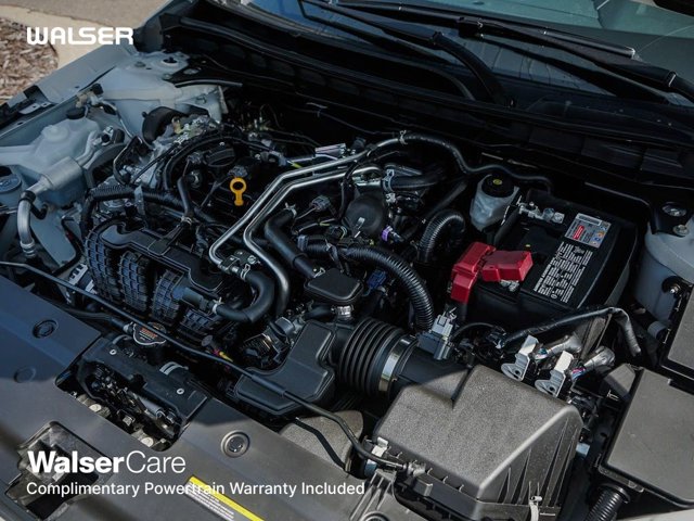 2025 Nissan Altima SL Image 6 of 24