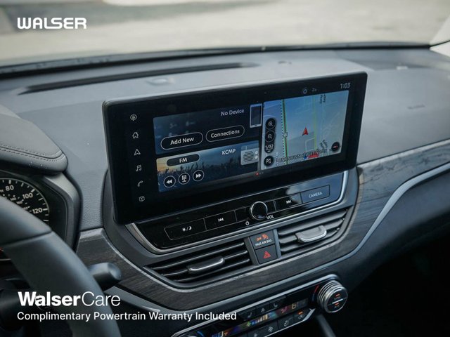 2025 Nissan Altima SL Image 15 of 24