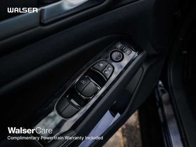 2025 Nissan Altima SL Image 17 of 24