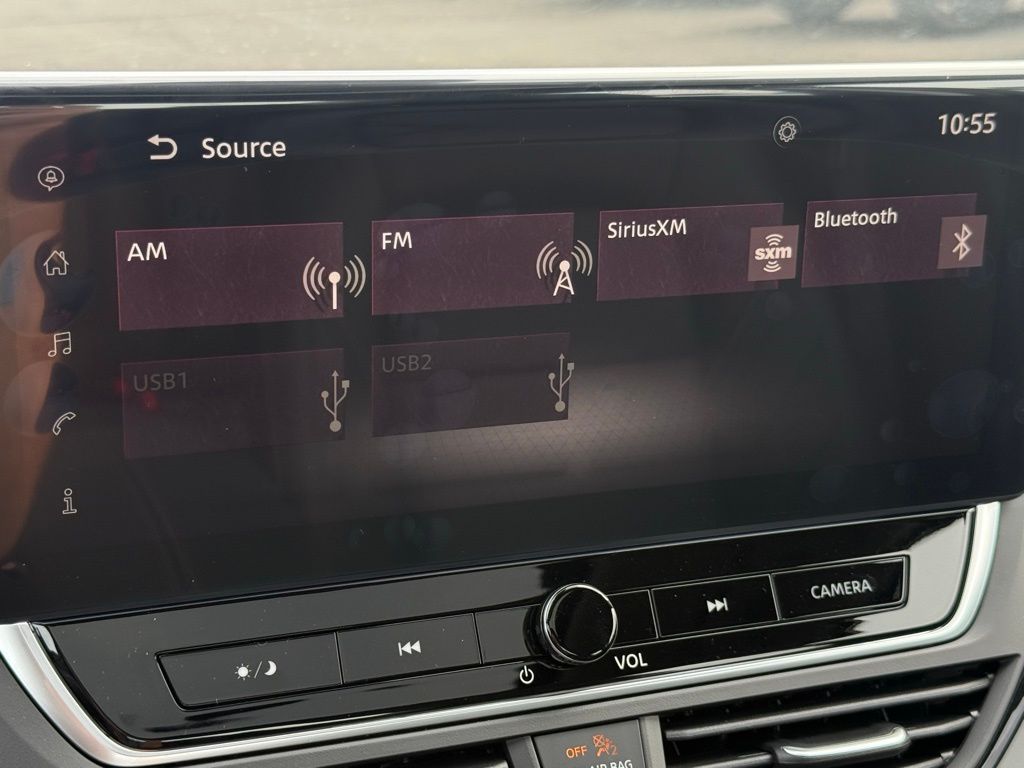 2025 Nissan Altima SR Image 21 of 33