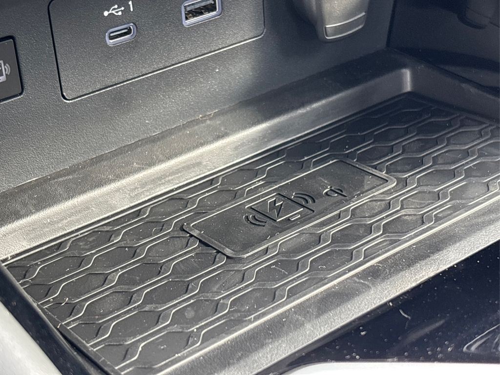 2025 Nissan Altima SR Image 12 of 38