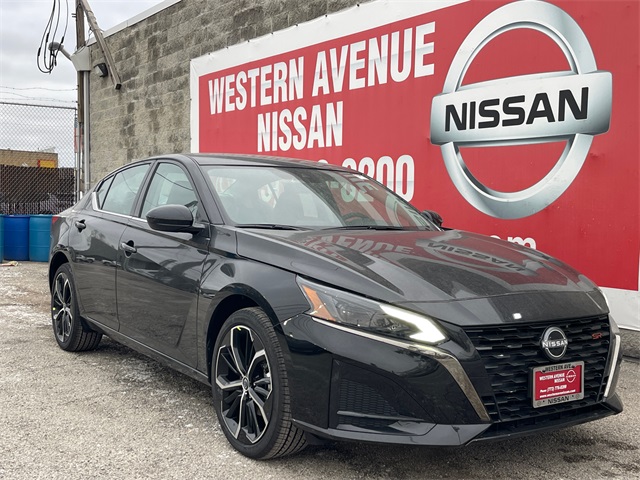 Vehicle image 4 of 30