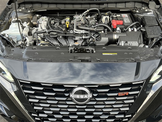 Vehicle image 26 of 28