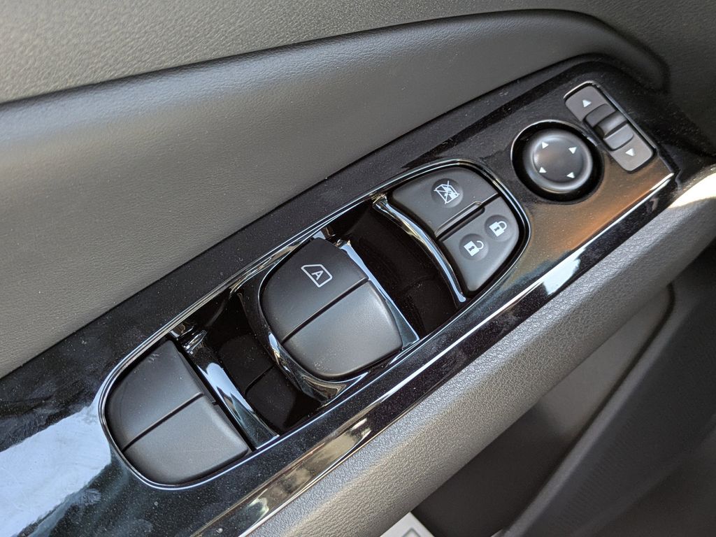 2025 Nissan Altima SR Image 23 of 27