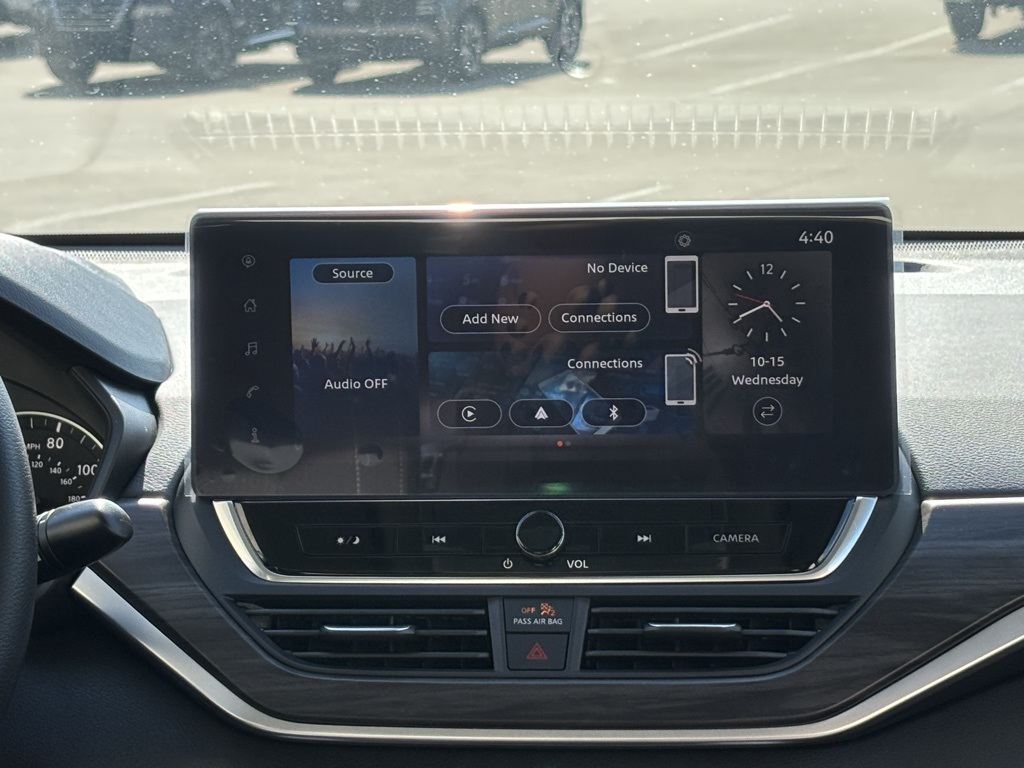 2025 Nissan Altima SV Image 21 of 30