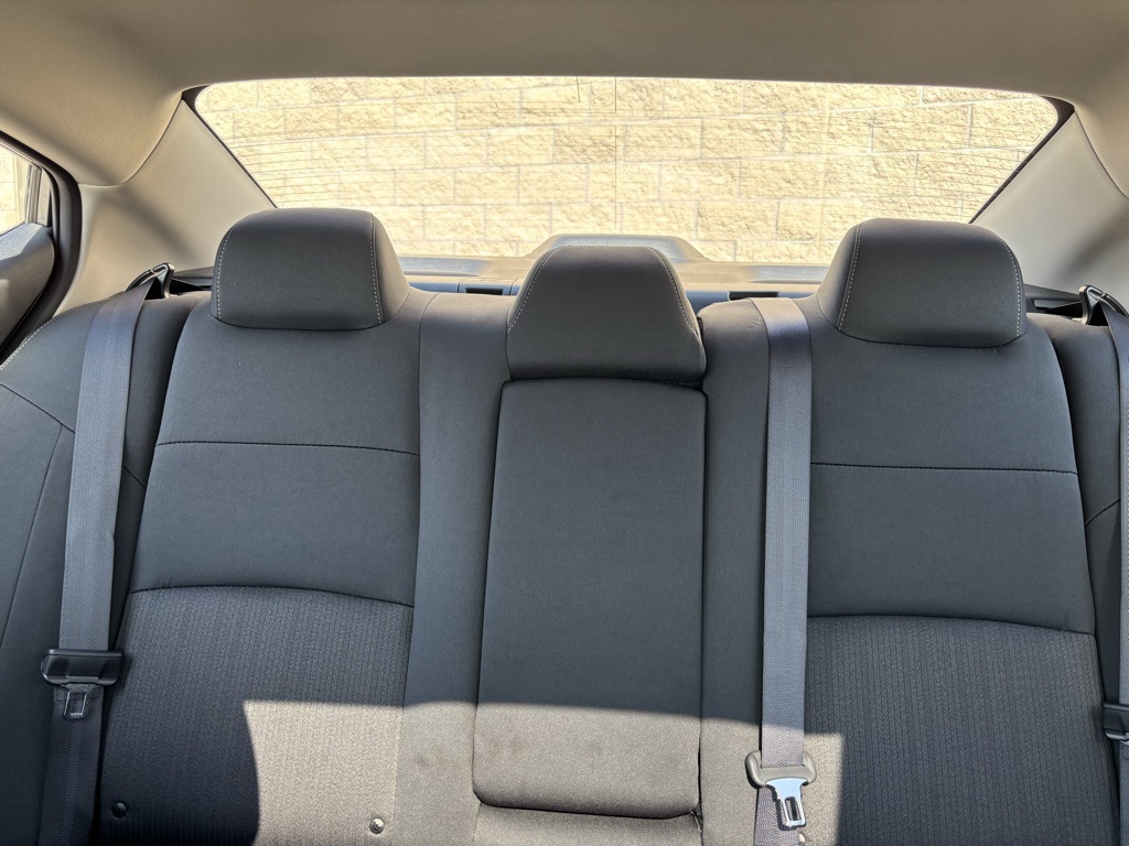 2025 Nissan Altima SV Image 11 of 30