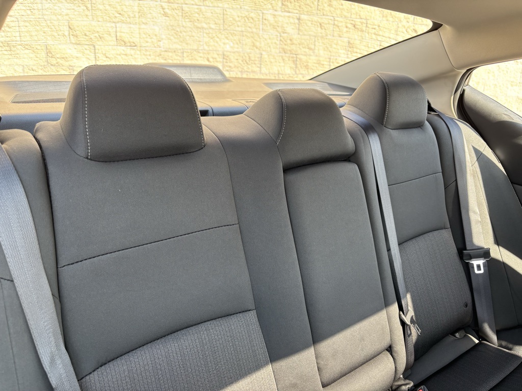 2025 Nissan Altima SV Image 8 of 30