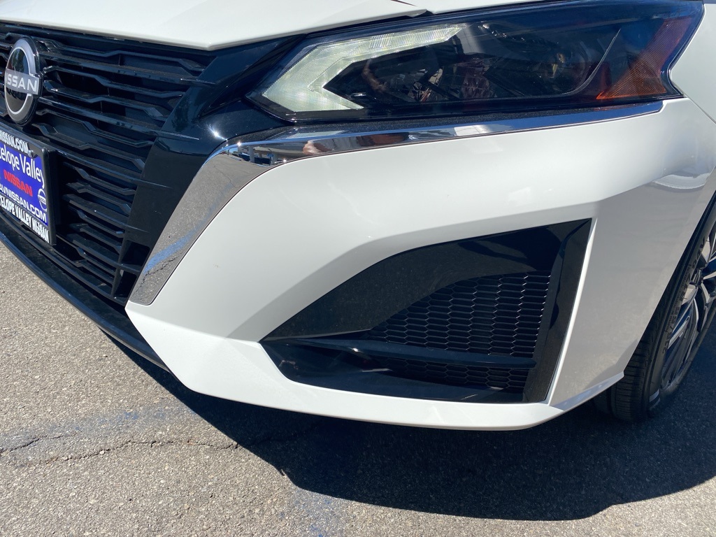 2025 Nissan Altima SV Image 25 of 31