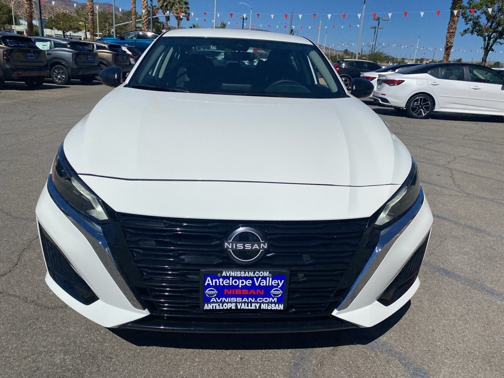 2025 Nissan Altima SV Image 28 of 31