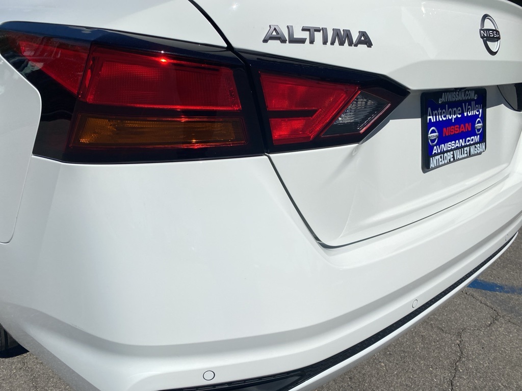 2025 Nissan Altima SV Image 31 of 31