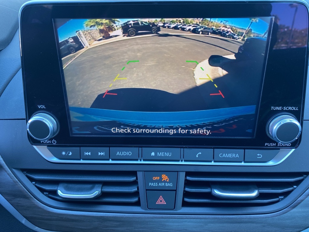 2025 Nissan Altima SV Image 19 of 31