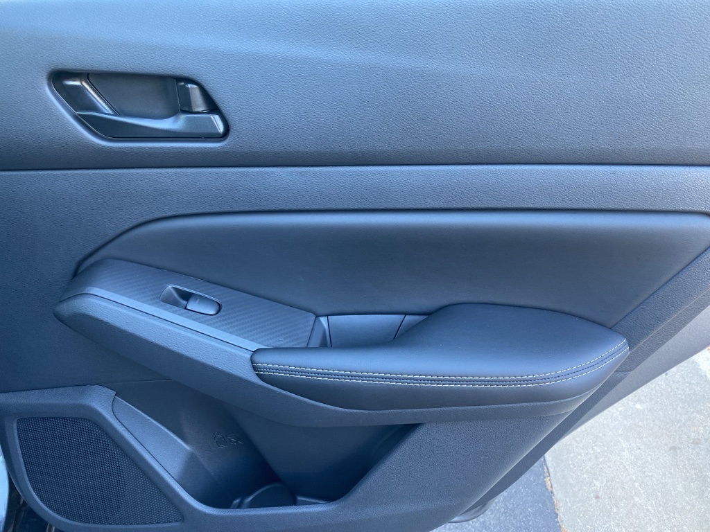 2025 Nissan Altima SV Image 27 of 33