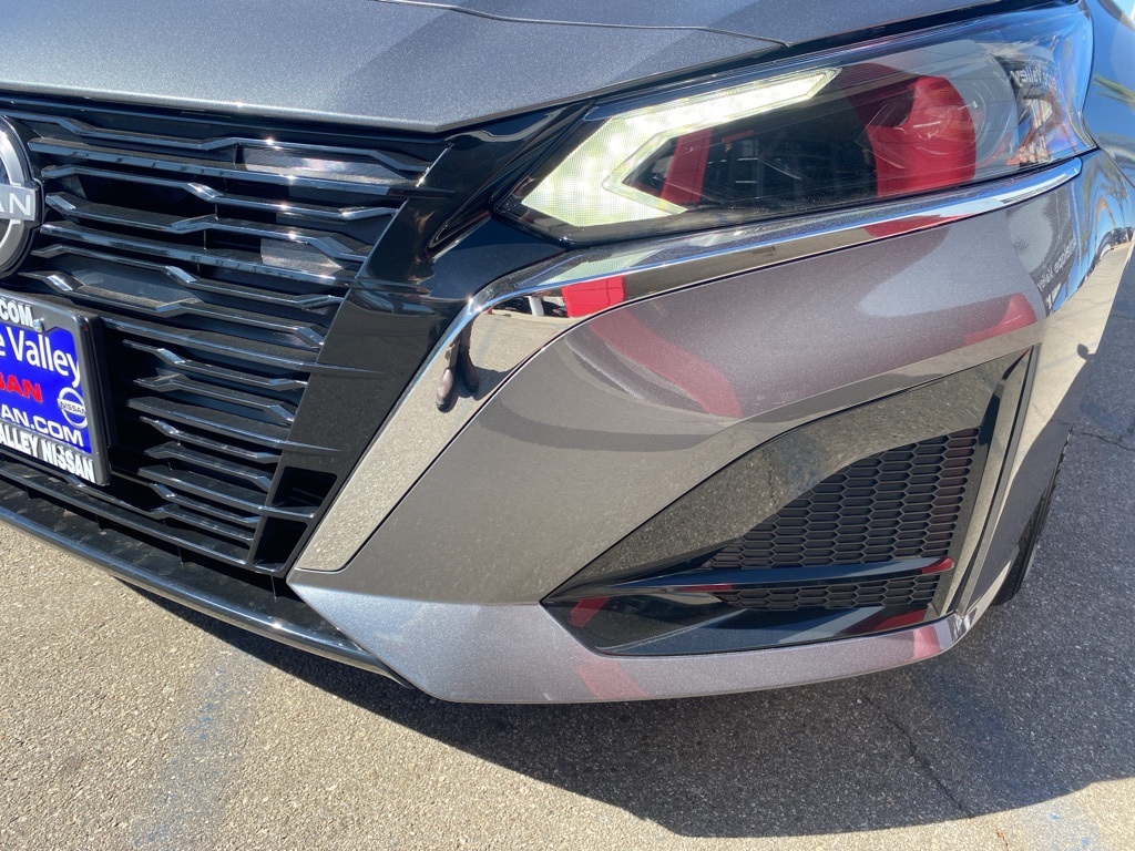 2025 Nissan Altima SV Image 31 of 33