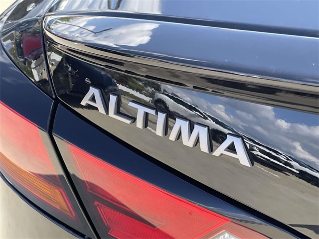 2025 Nissan Altima SV Image 30 of 30