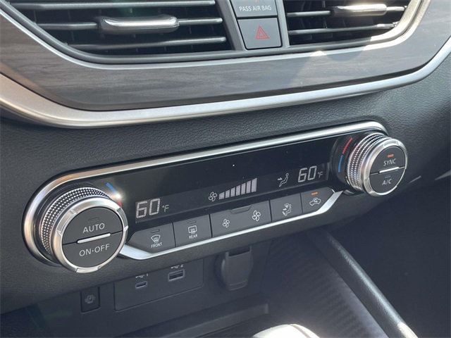 2025 Nissan Altima SV Image 22 of 30