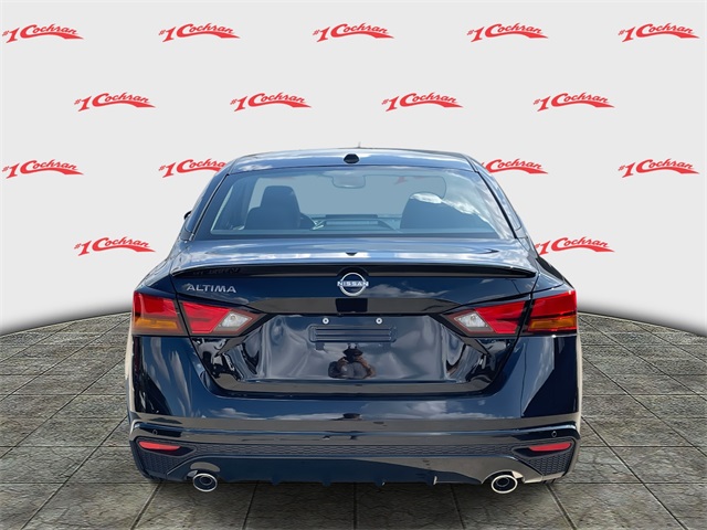 2025 Nissan Altima SV Image 6 of 30