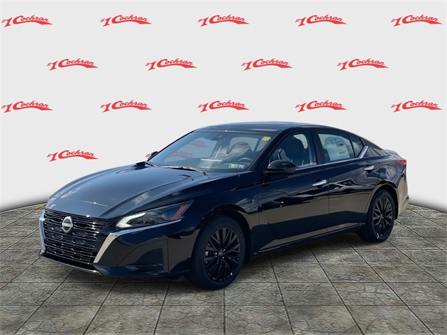 2025 Nissan Altima SV Image 1 of 30