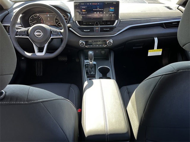Vehicle image 23 of 29