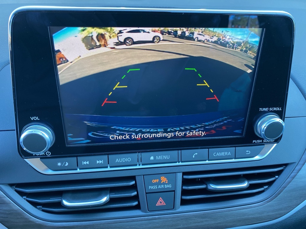 2025 Nissan Altima SV Image 20 of 31