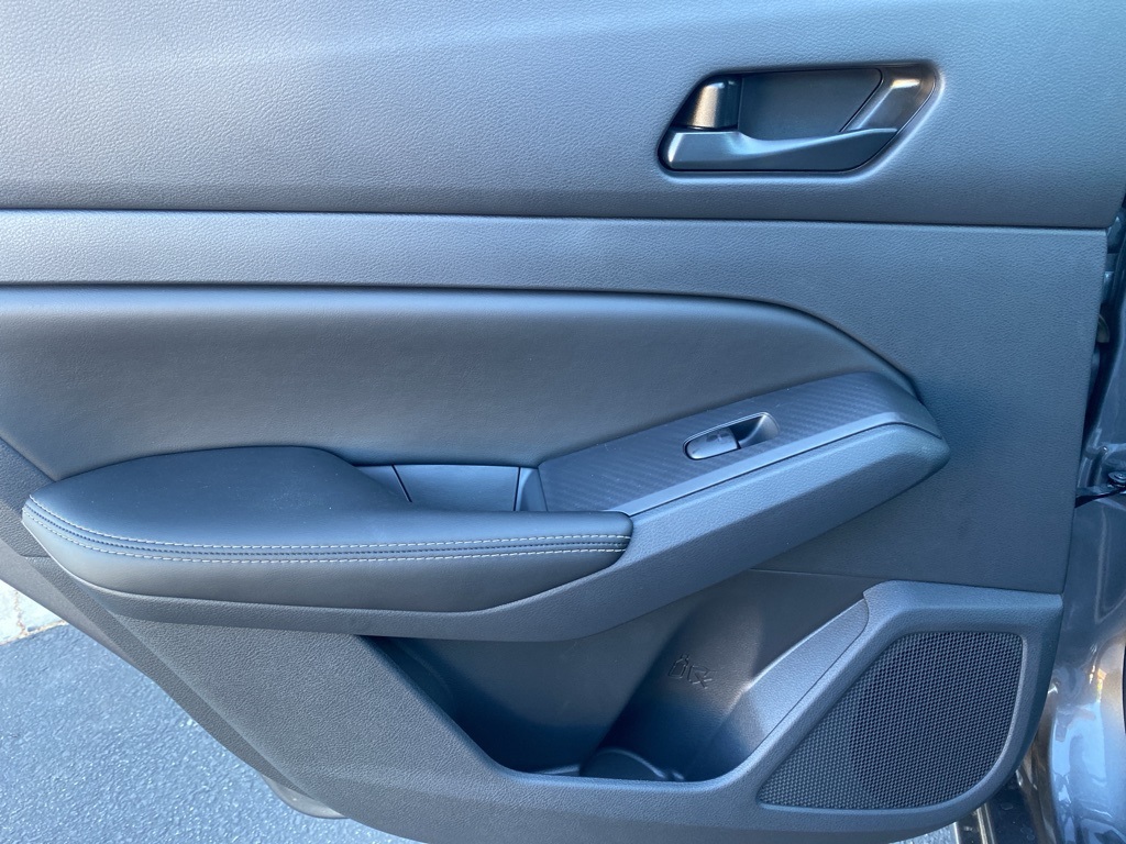 2025 Nissan Altima SV Image 23 of 31