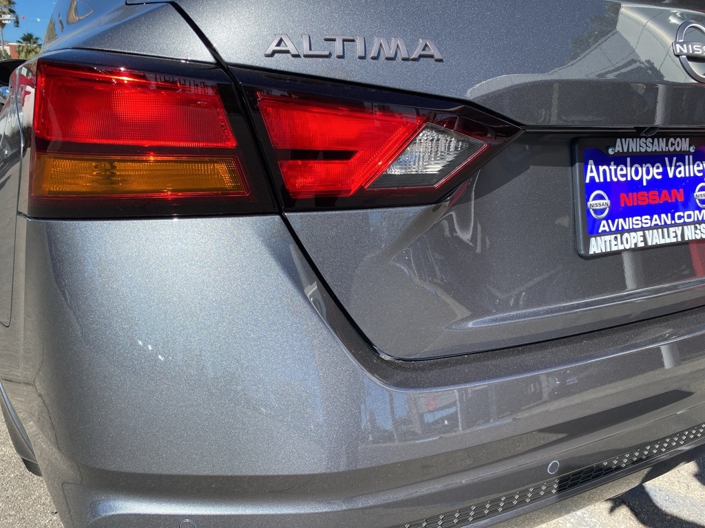 2025 Nissan Altima SV Image 31 of 31
