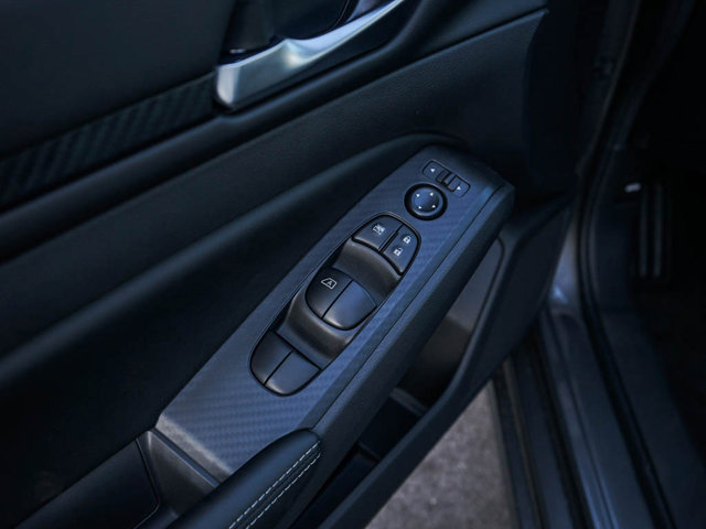 2025 Nissan Altima SV Image 19 of 24