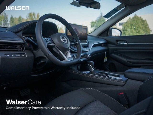 2025 Nissan Altima SV Image 20 of 25