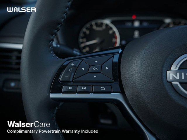 2025 Nissan Altima SV Image 16 of 25