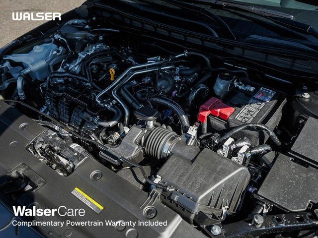 2025 Nissan Altima SV Image 6 of 25