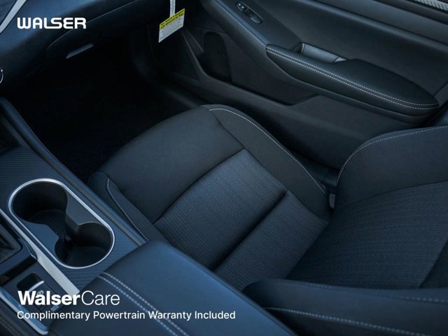 2025 Nissan Altima SV Image 9 of 25