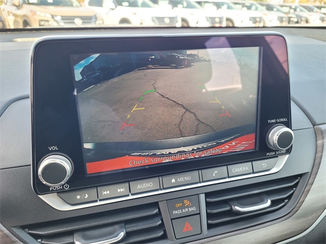 2025 Nissan Altima SV Image 13 of 16