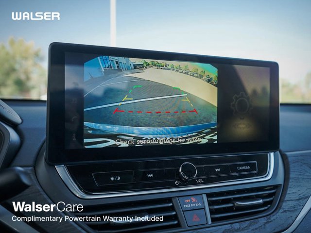 2025 Nissan Altima SV Image 14 of 24