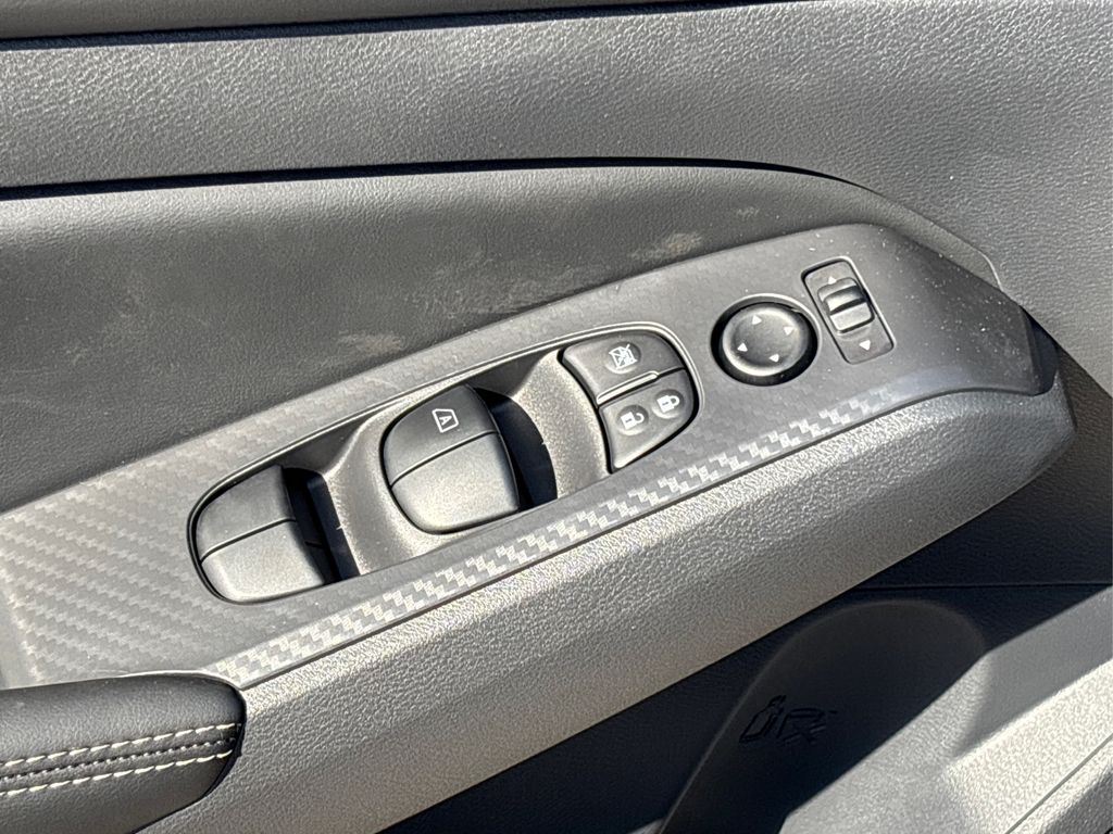 2025 Nissan Altima SV Image 22 of 37