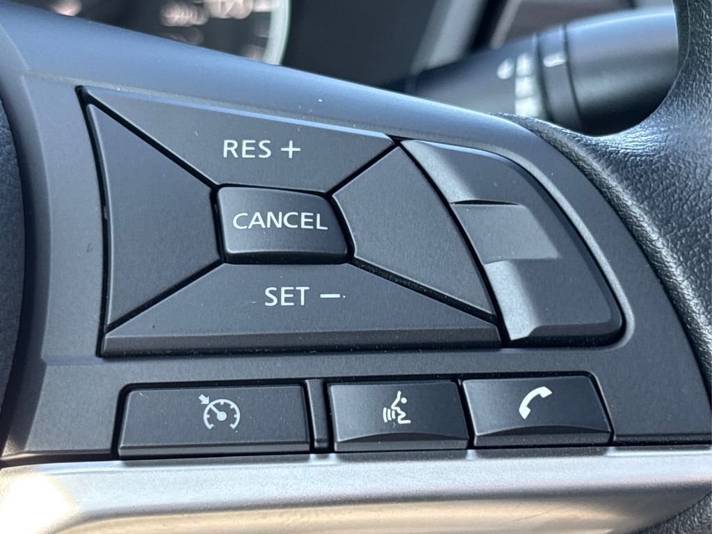 2025 Nissan Altima SV Image 23 of 37