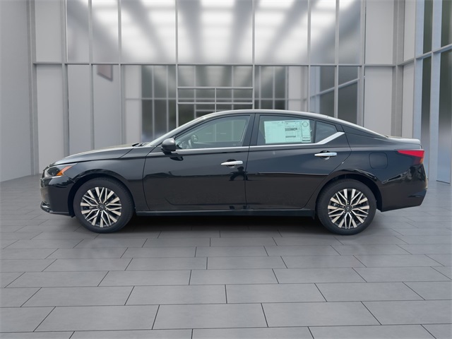 Vehicle image 10 of 37