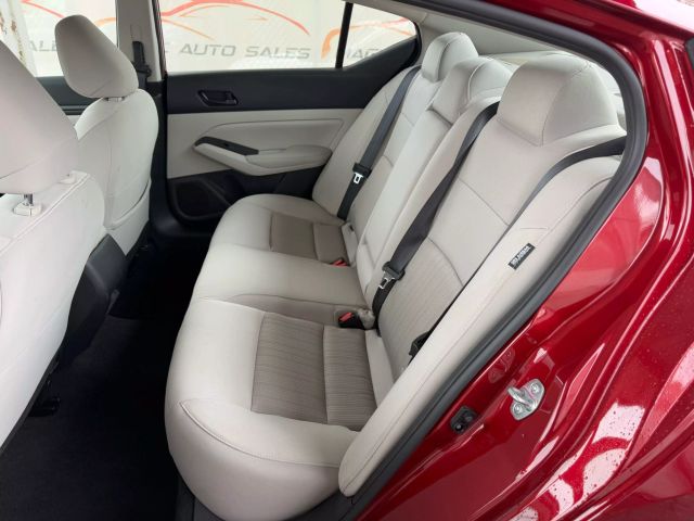 Vehicle image 18 of 49