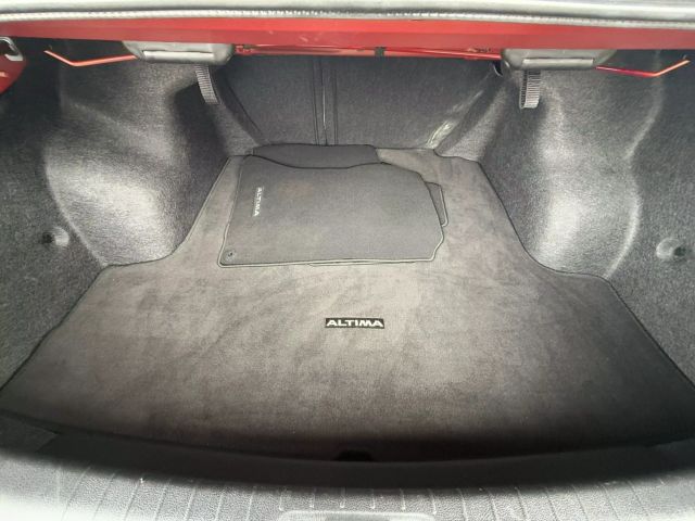 Vehicle image 20 of 49