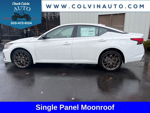 2025 Nissan Altima SR Image 11 of 28