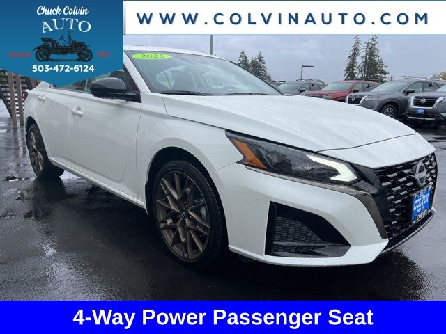 2025 Nissan Altima SR Image 5 of 28