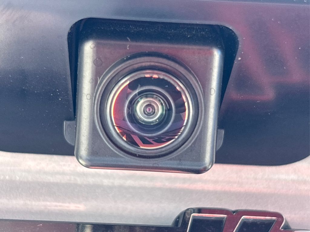 Vehicle image 15 of 44