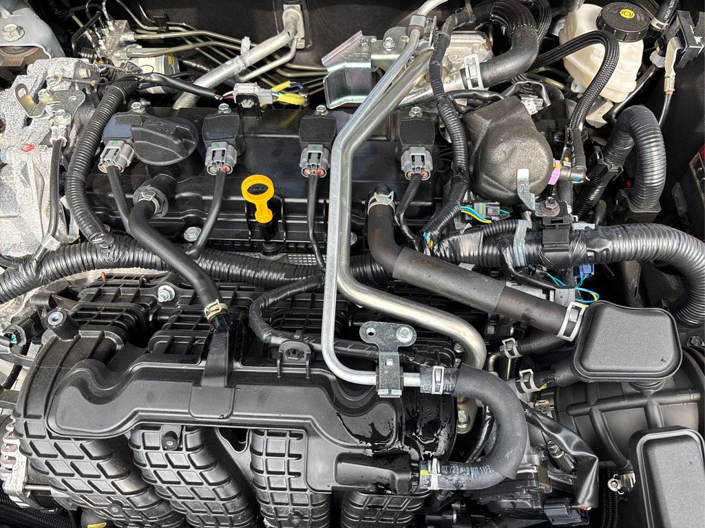 Vehicle image 13 of 44