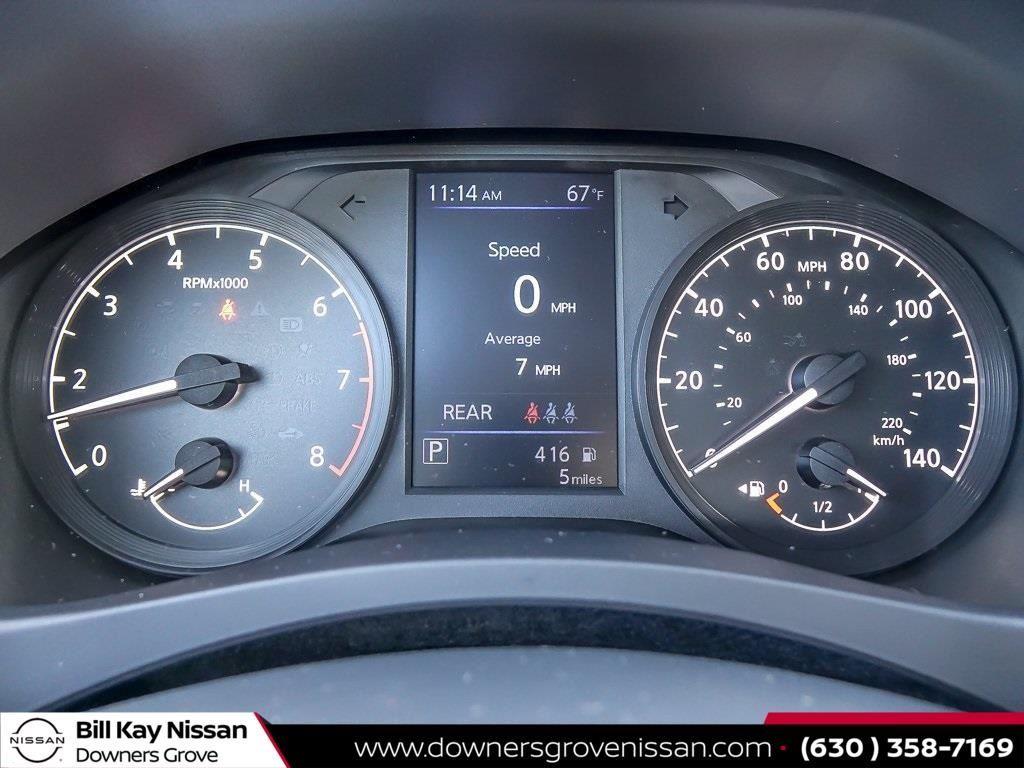 Vehicle image 18 of 25