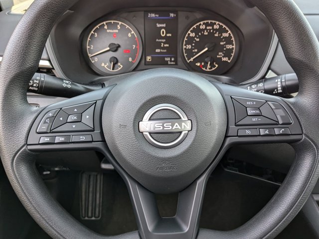 Vehicle image 12 of 22