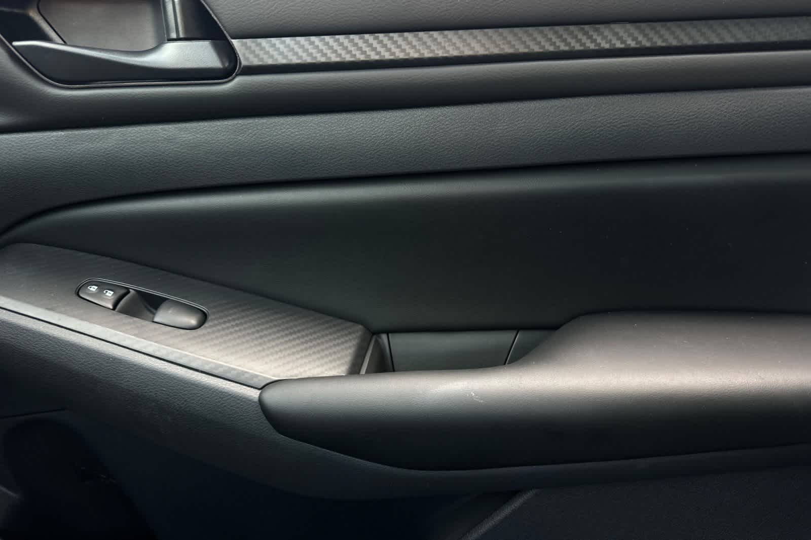 2025 Nissan Altima S Image 22 of 43