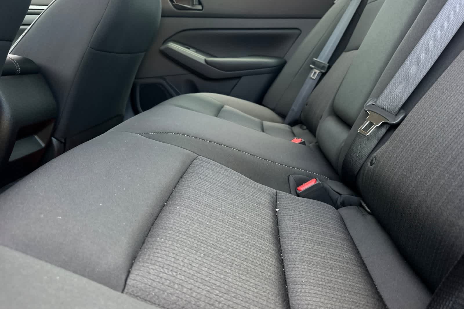 2025 Nissan Altima S Image 12 of 43