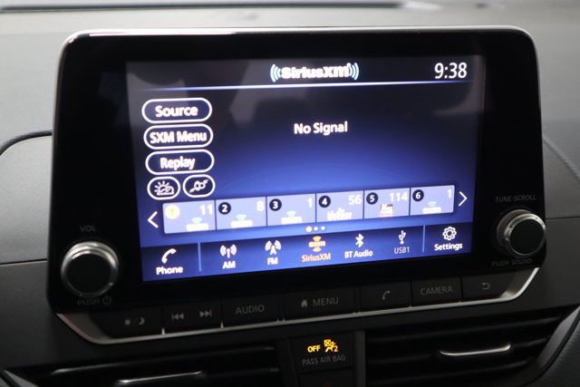 Vehicle image 16 of 27